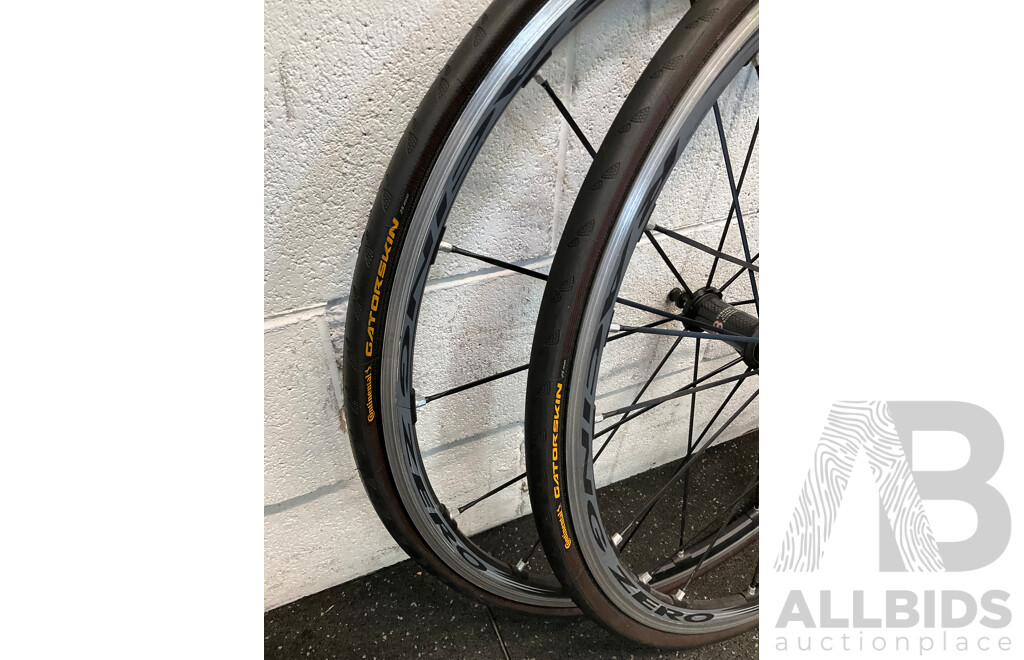 Pair of FULCRUM Racing Zero Road Bike Wheels with Continental Gatorskin Tires