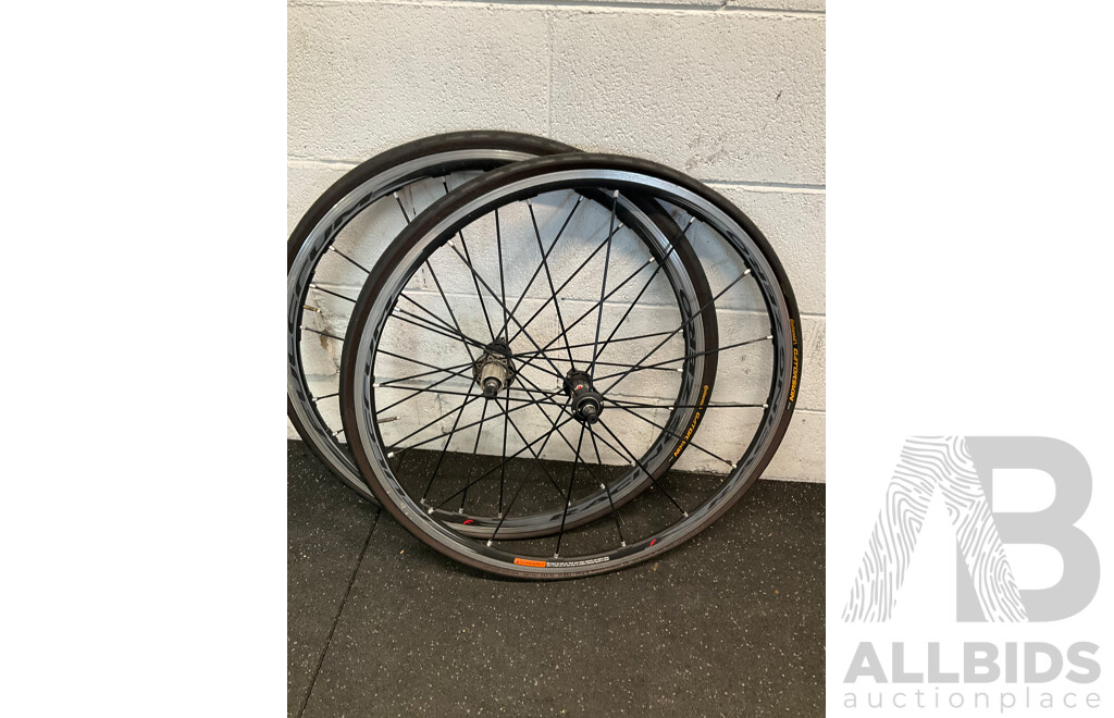 Pair of FULCRUM Racing Zero Road Bike Wheels with Continental Gatorskin Tires