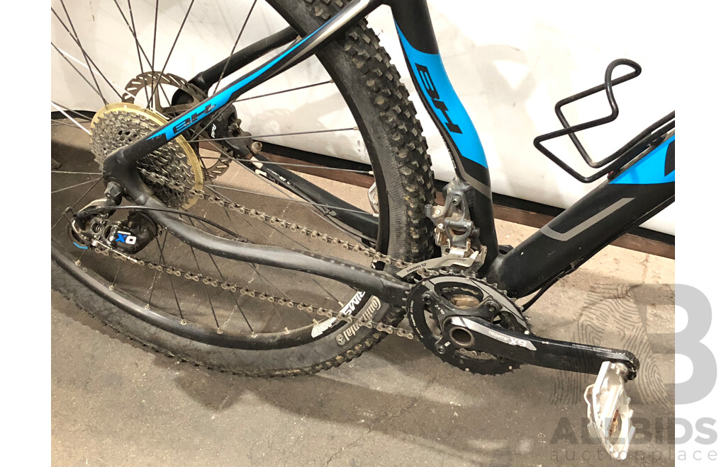 BH Zenith 29er 18 Inch Frame Hard Tail Mountain Bike