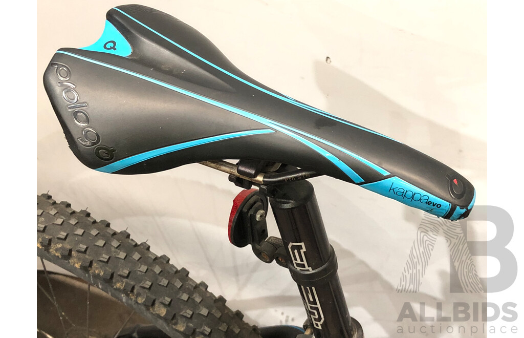 BH Zenith 29er 18 Inch Frame Hard Tail Mountain Bike