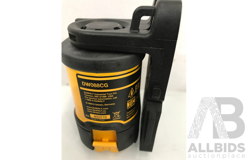 DeWalt (DW088CG) Cross Line Laser Green