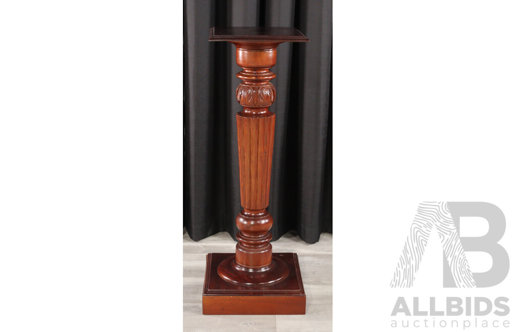 Reproduction Mahogany Fluted Pedestal