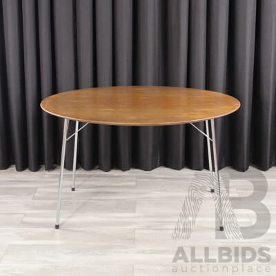 Round Model 3600 Dining Table by Arne Jacobsen for Fritz Hansen