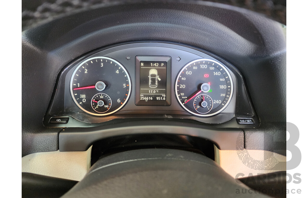 6/2011 Volkswagen Tiguan 103 TDI 5NC MY11 4d Wagon Black 2.0L
