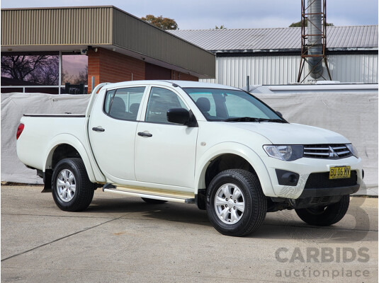 6/2013 Mitsubishi Triton GLX (4x4) MN MY13 Double Cab Utility White 2.5L