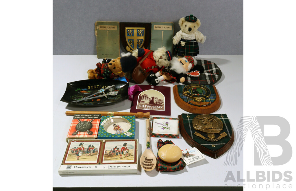 Large Collection Novelty Scottish and English Themed Souvenir Ware