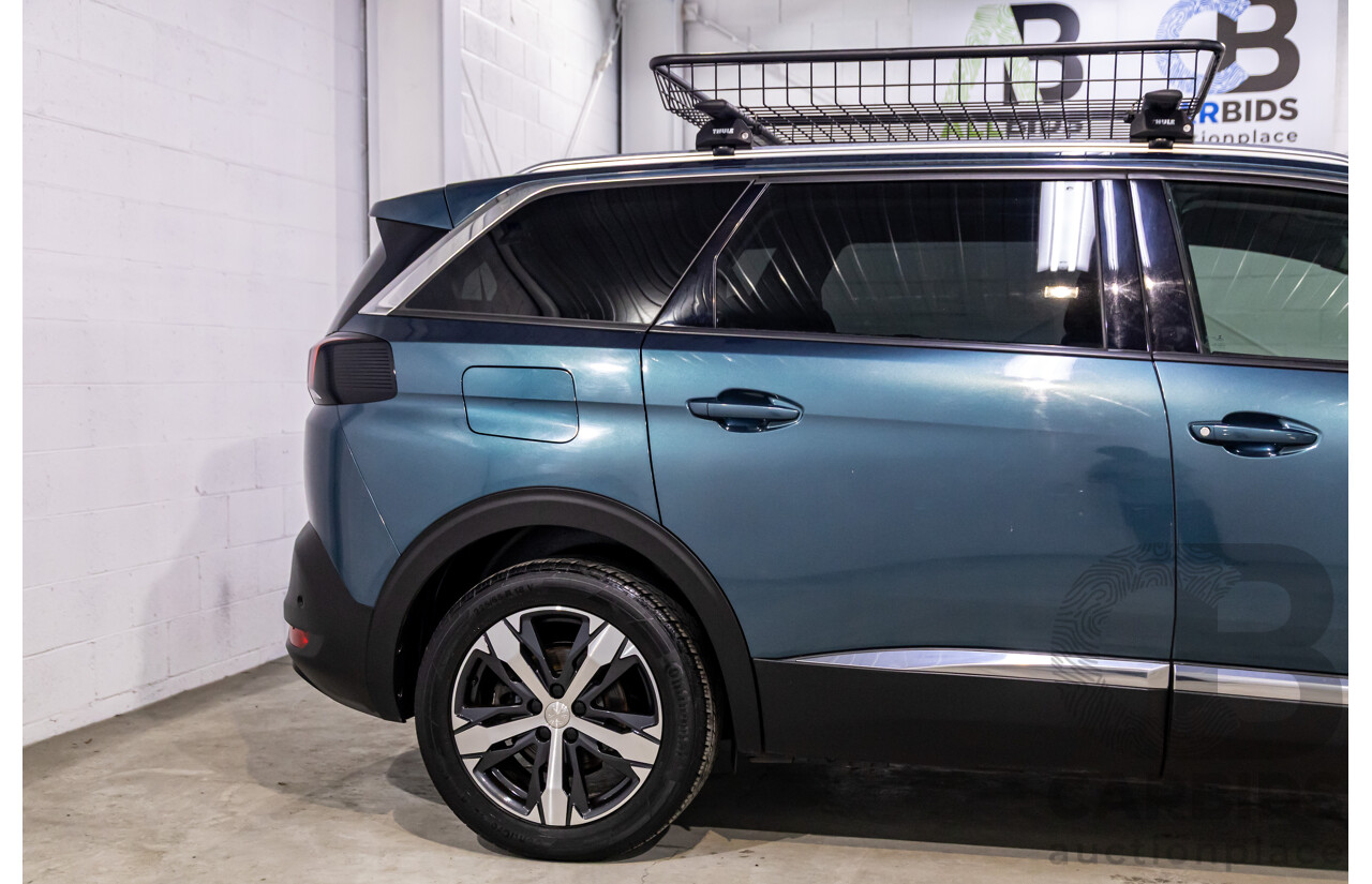 06/2018 Peugeot 5008 Allure (FWD) P87 MY18.5 4d Wagon Emerald Green Metallic Turbo 1.6L