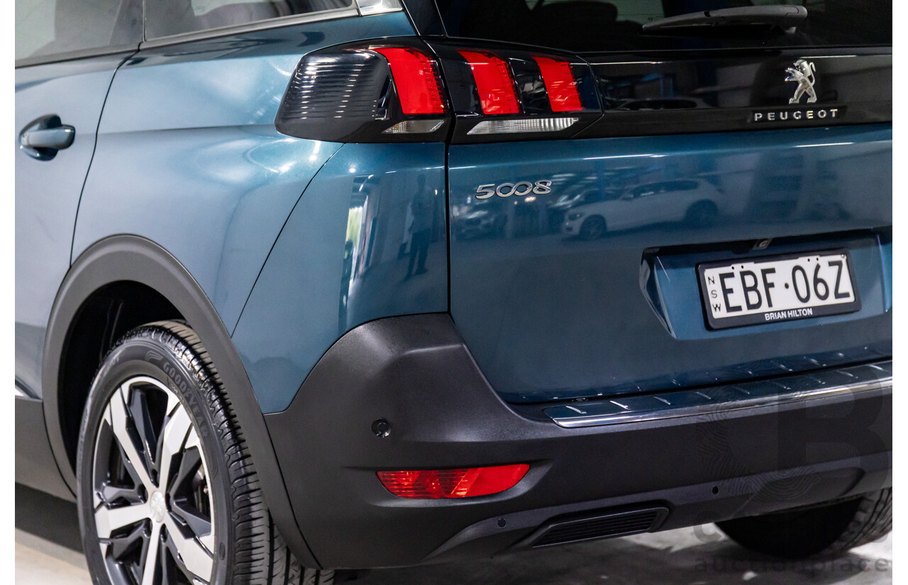06/2018 Peugeot 5008 Allure (FWD) P87 MY18.5 4d Wagon Emerald Green Metallic Turbo 1.6L