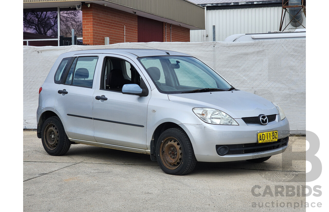 11/2006 Mazda Mazda2 NEO DY MY05 UPGRADE 5d Hatchback Silver 1.5L