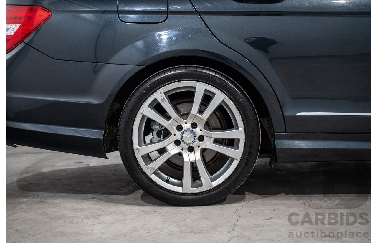 01/2014 Mercedes-Benz C250 Avantgarde W204 MY14 4d Sedan Magnetite Black Metallic Turbo 1.8L