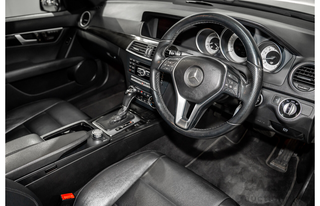 01/2014 Mercedes-Benz C250 Avantgarde W204 MY14 4d Sedan Magnetite Black Metallic Turbo 1.8L