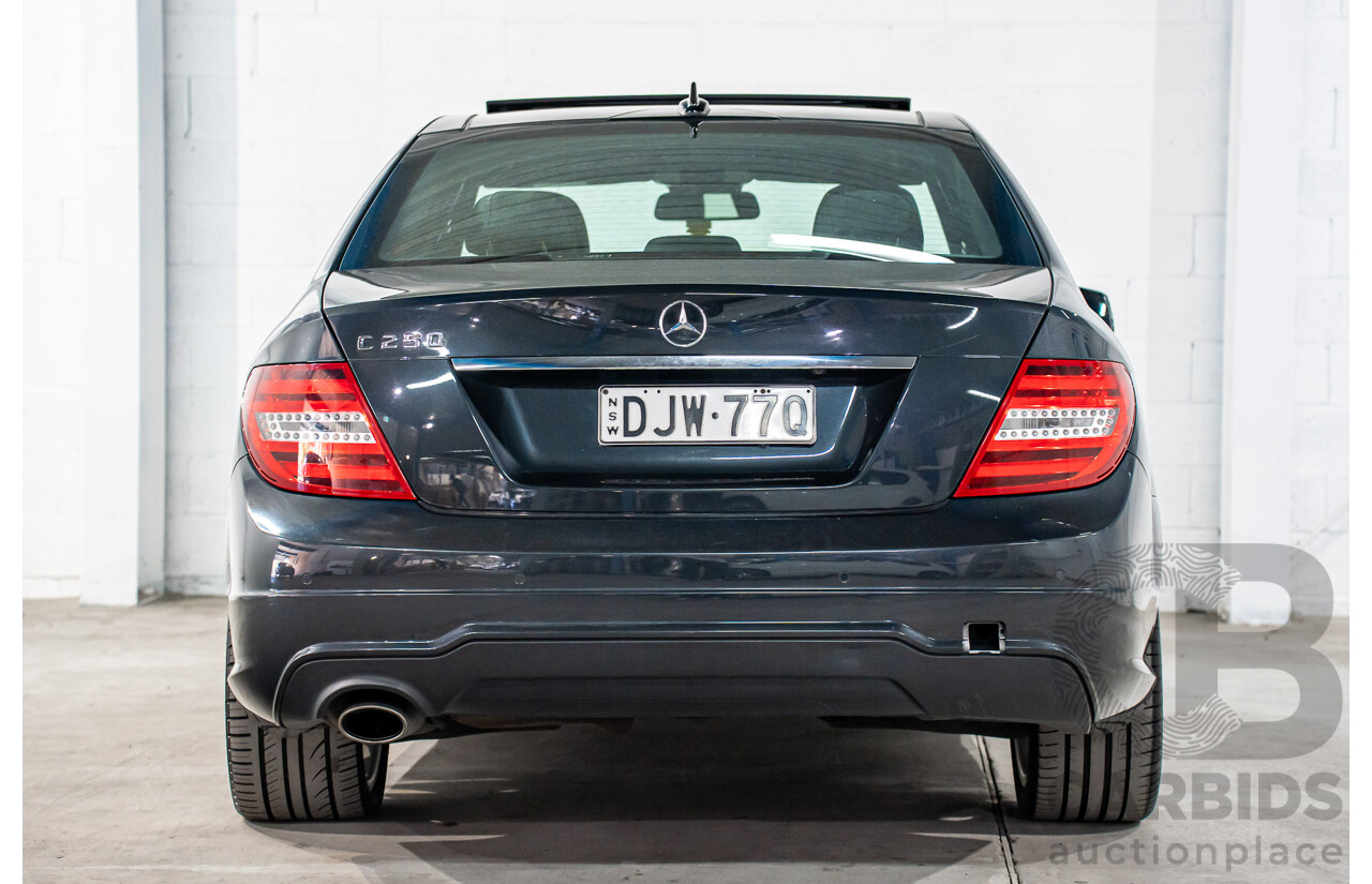 01/2014 Mercedes-Benz C250 Avantgarde W204 MY14 4d Sedan Magnetite Black Metallic Turbo 1.8L