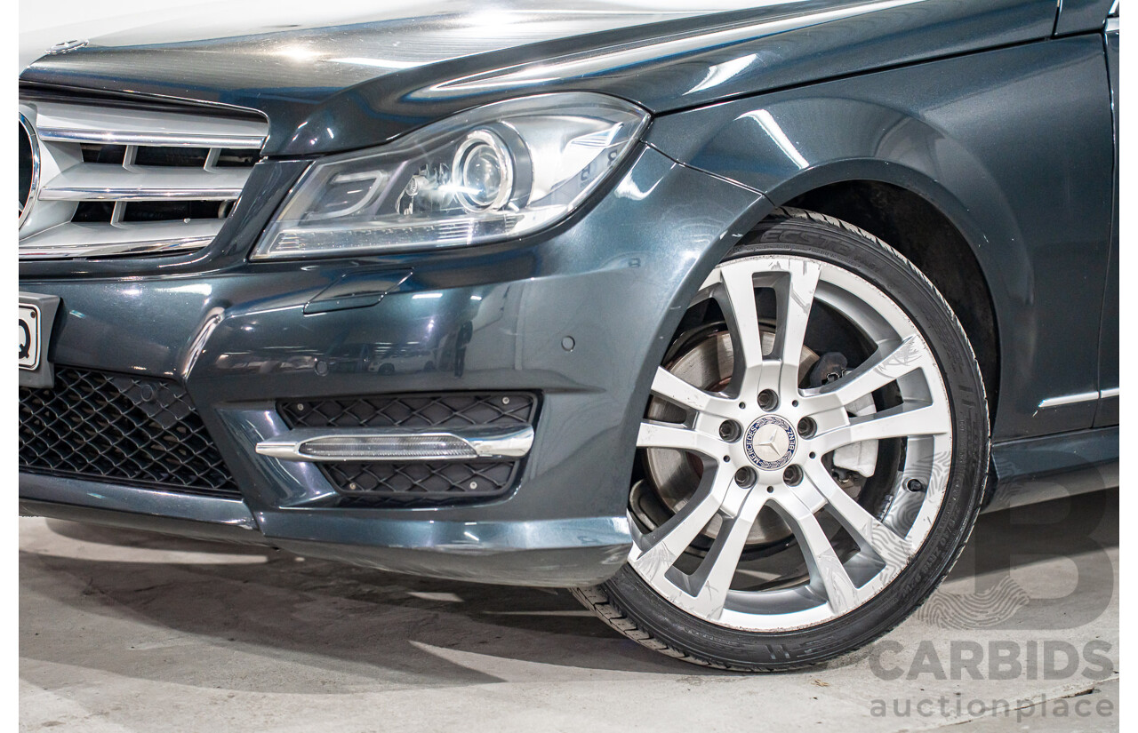 01/2014 Mercedes-Benz C250 Avantgarde W204 MY14 4d Sedan Magnetite Black Metallic Turbo 1.8L
