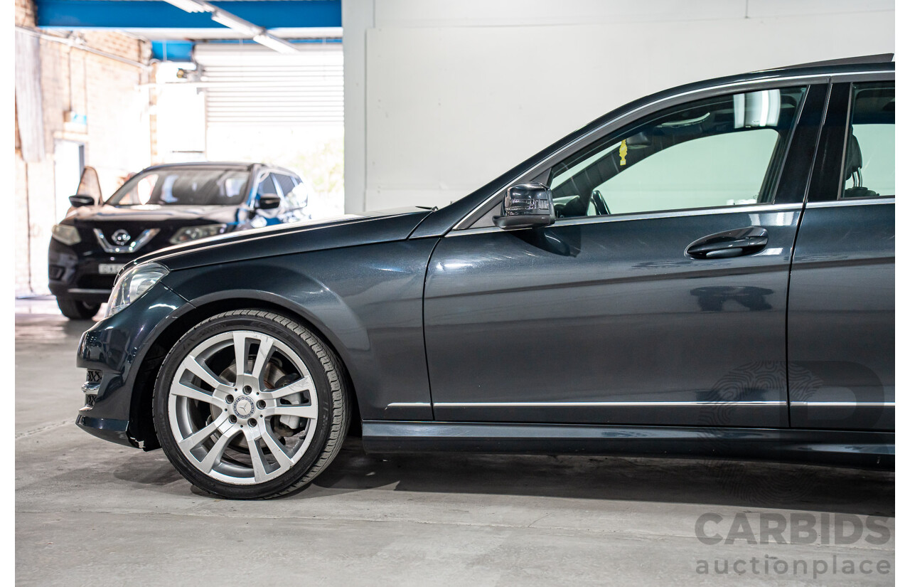 01/2014 Mercedes-Benz C250 Avantgarde W204 MY14 4d Sedan Magnetite Black Metallic Turbo 1.8L
