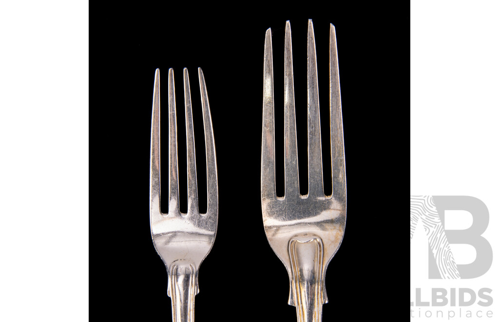 Fantastic Antique Sterling Silver 16 Piece Flatware Set in Kings Pattern Comprising Eight Large and Eight Smaller Forks, Mostly London 1827, Total Weight: 1336Gm
