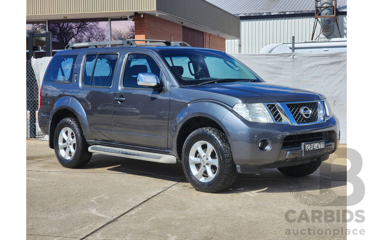 5/2013 Nissan Pathfinder ST-L (4x4) R51 SERIES 4 4d Wagon Blue 2.5L