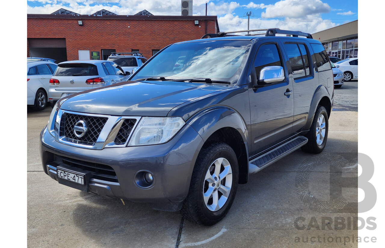 5/2013 Nissan Pathfinder ST-L (4x4) R51 SERIES 4 4d Wagon Blue 2.5L