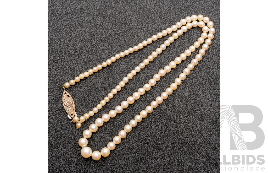 9ct Vintage Graduating Pearl Necklace with White Gold Diamond Set Clasp, 42cm, Birmingham