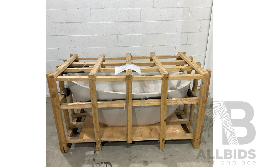 Stone Composite Bath - Limestone (150L X 85W X 50H ) - ORP $4,000.00