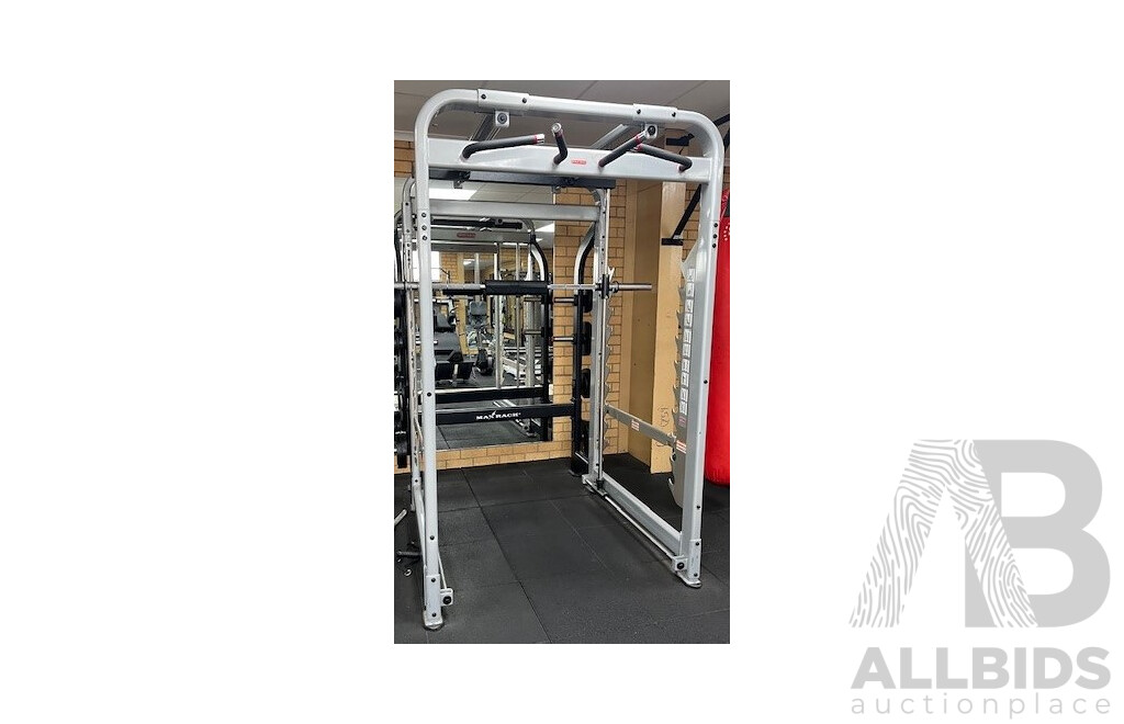 Star Trac IP-L8505 Max Rack Smith Machine