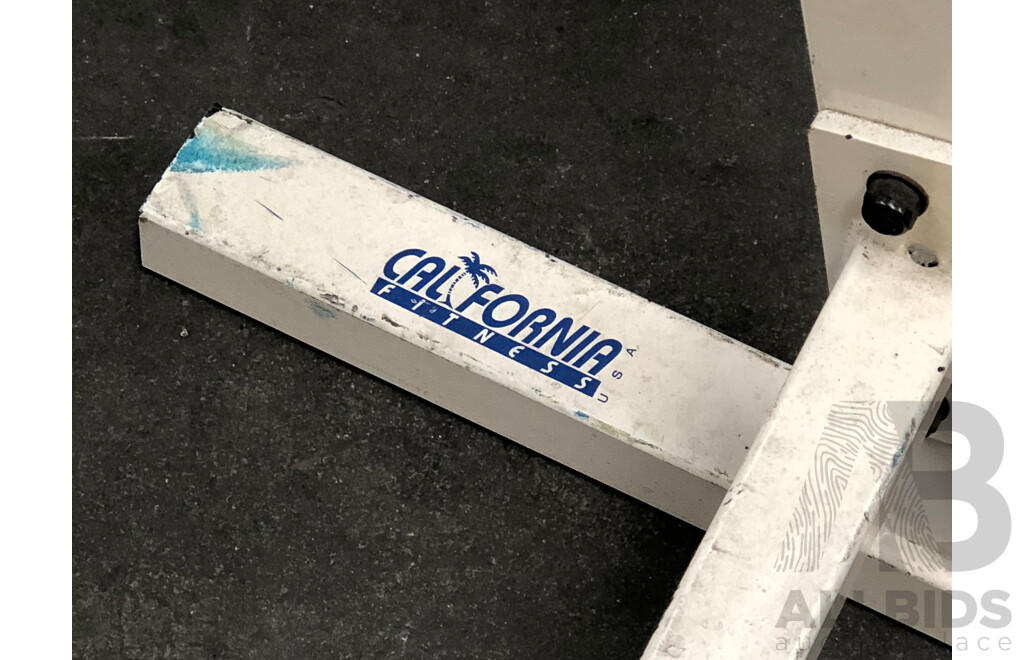 California Fitness Flat Weight Bench
