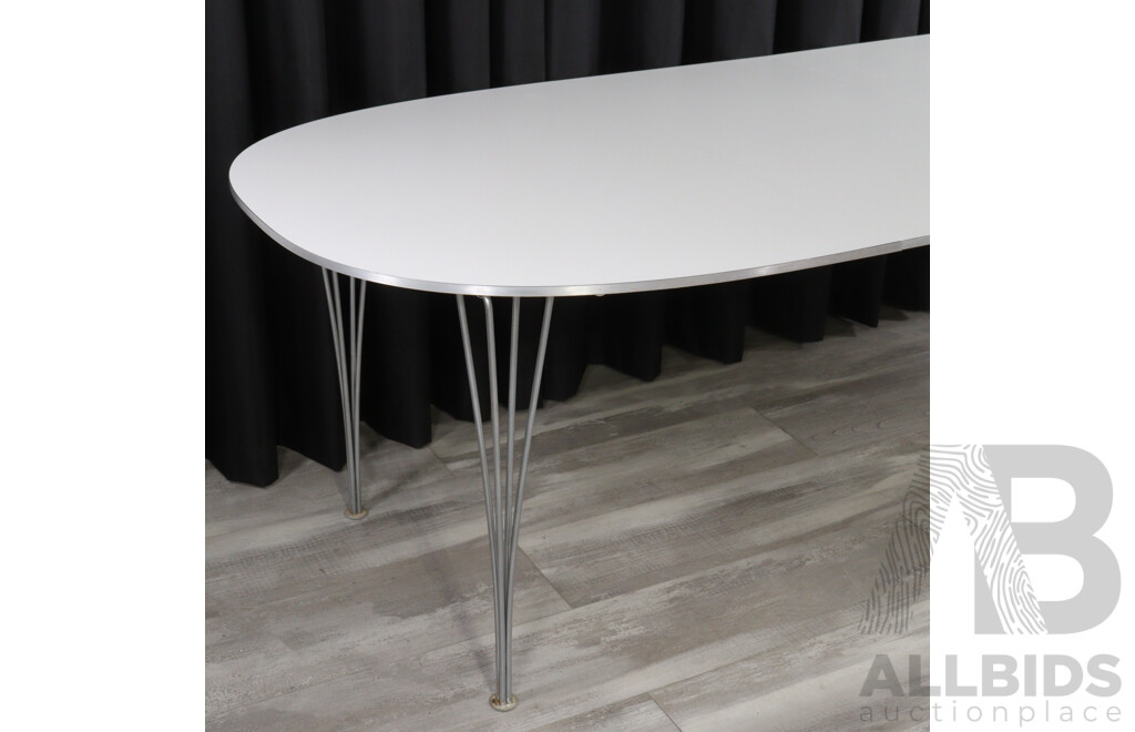 Superellipse Extension Dining Table by Fritz Hansen