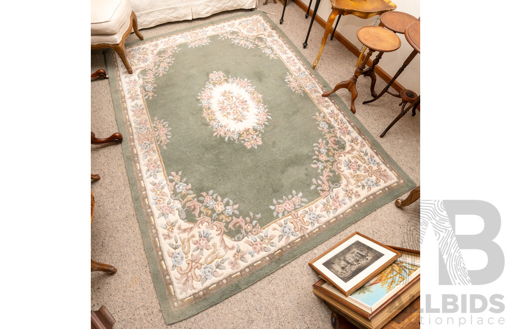 Large Machine Made Acrylic Rug with Floral Design