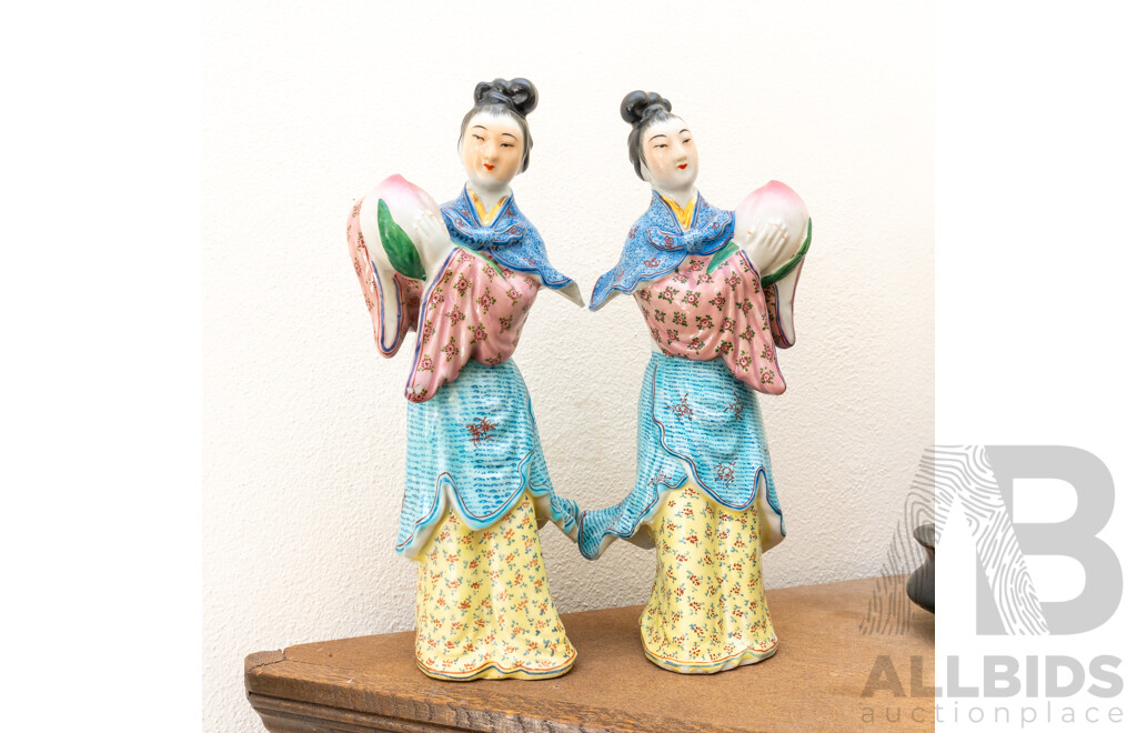 Pair Vintage Chinese Porcelain Famille Rose Hand Painted He Xiangu with Peach of Immortality Figures