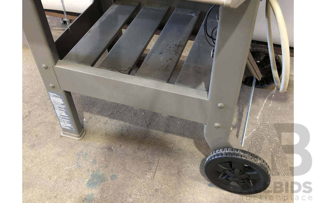Weber Spirit II E-320 LPG Barbecue
