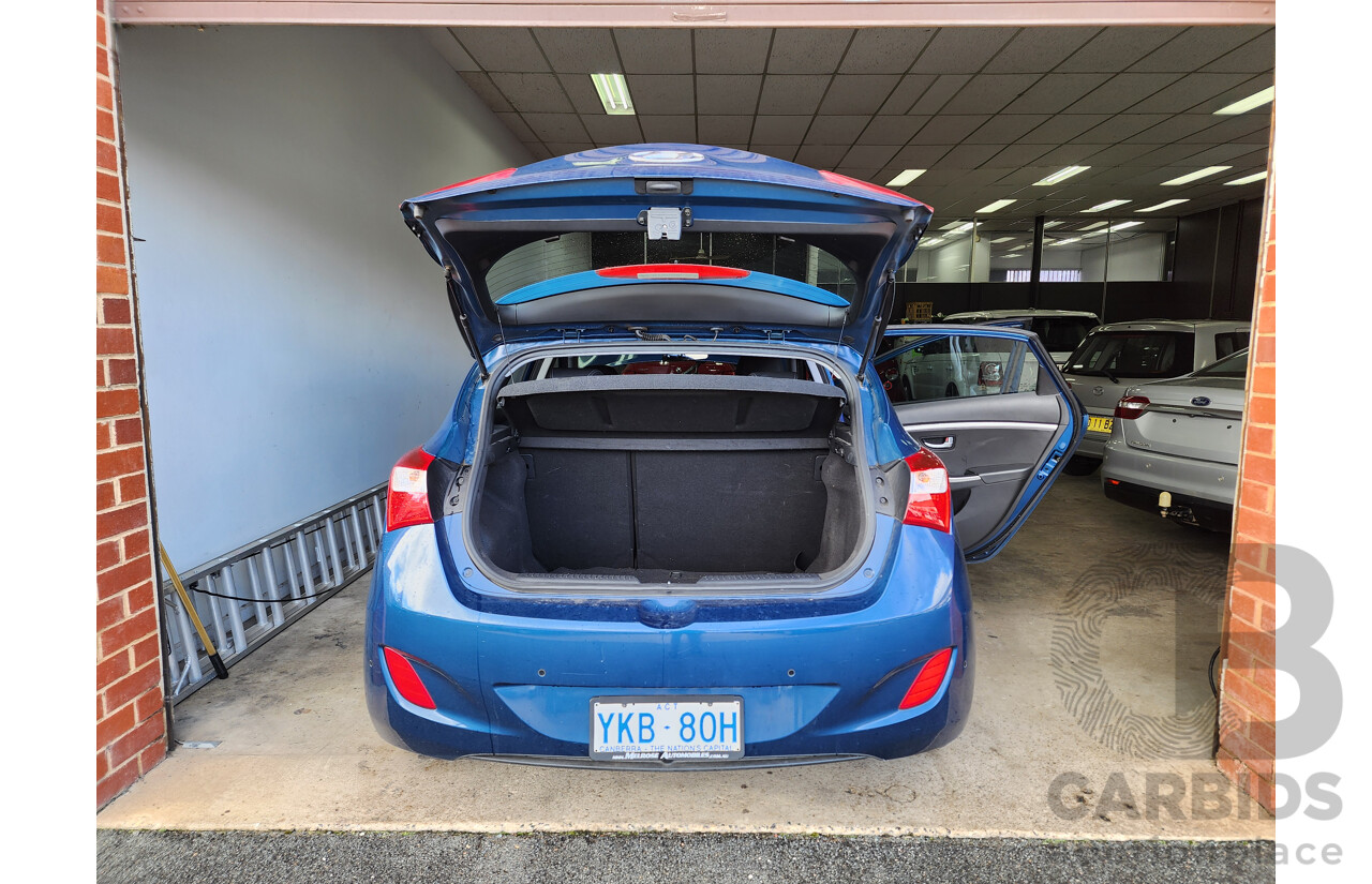 4/2014 Hyundai i30 Trophy GD MY14 5d Hatchback Blue 1.8L