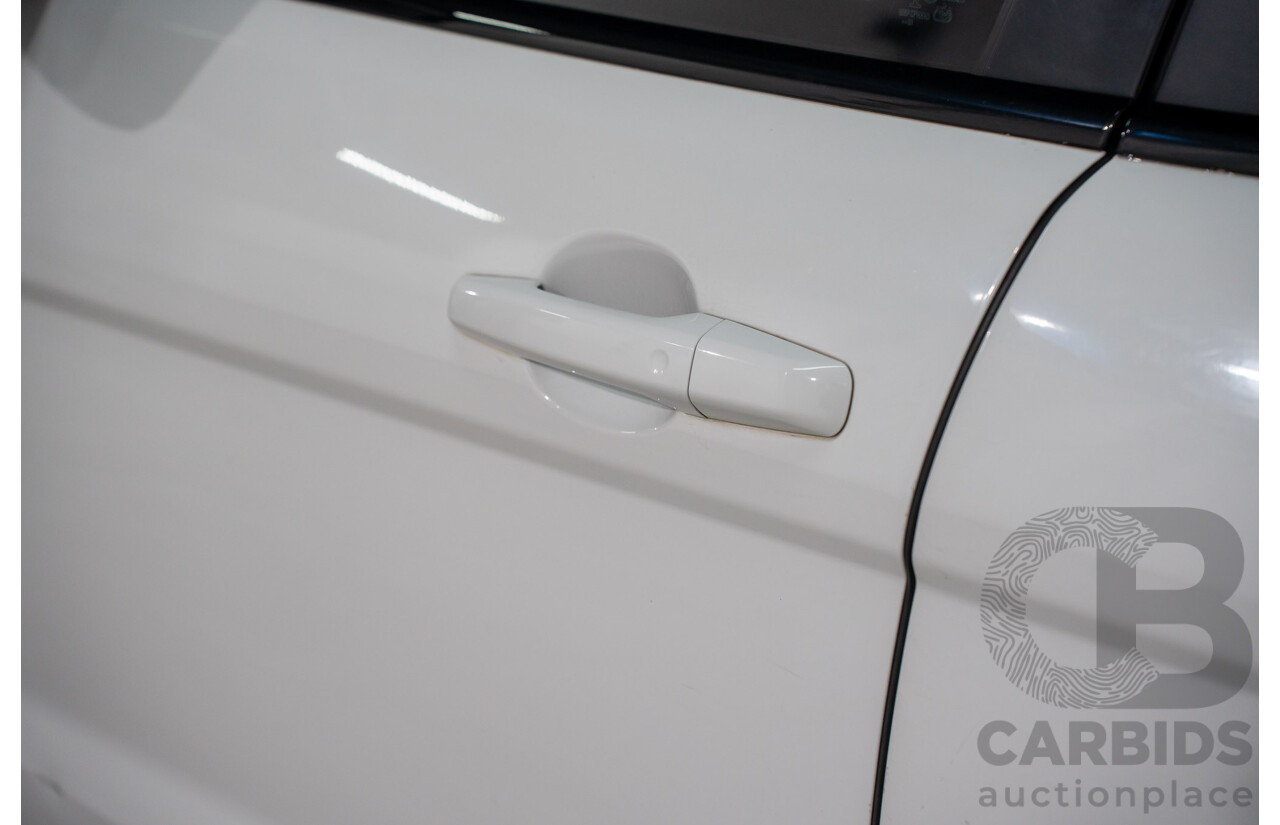 10/2015 Range Rover Evoque Td4 150 SE (AWD) LV MY16 5d Wagon Fuji White Turbo Diesel 2.0L