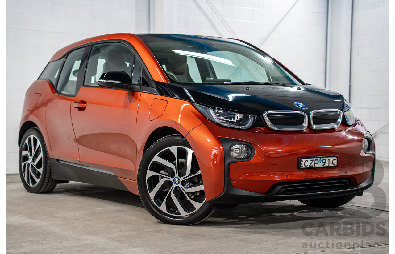 05/2015 BMW i3 REx Hybrid (RWD) IO1 4d Hatchback Solar Orange Metallic/Fluid Black 0.6L - 125kW