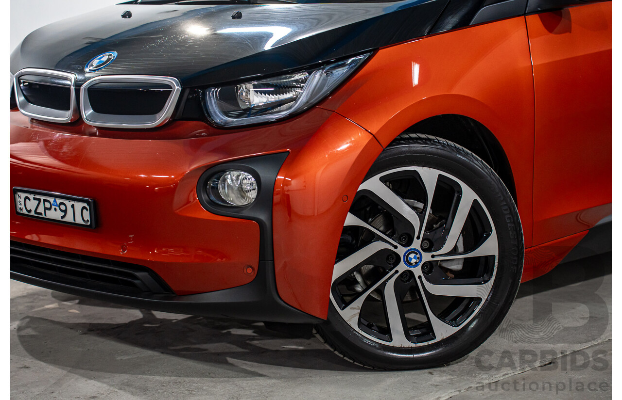 05/2015 BMW i3 REx Hybrid (RWD) IO1 4d Hatchback Solar Orange Metallic/Fluid Black 0.6L - 125kW