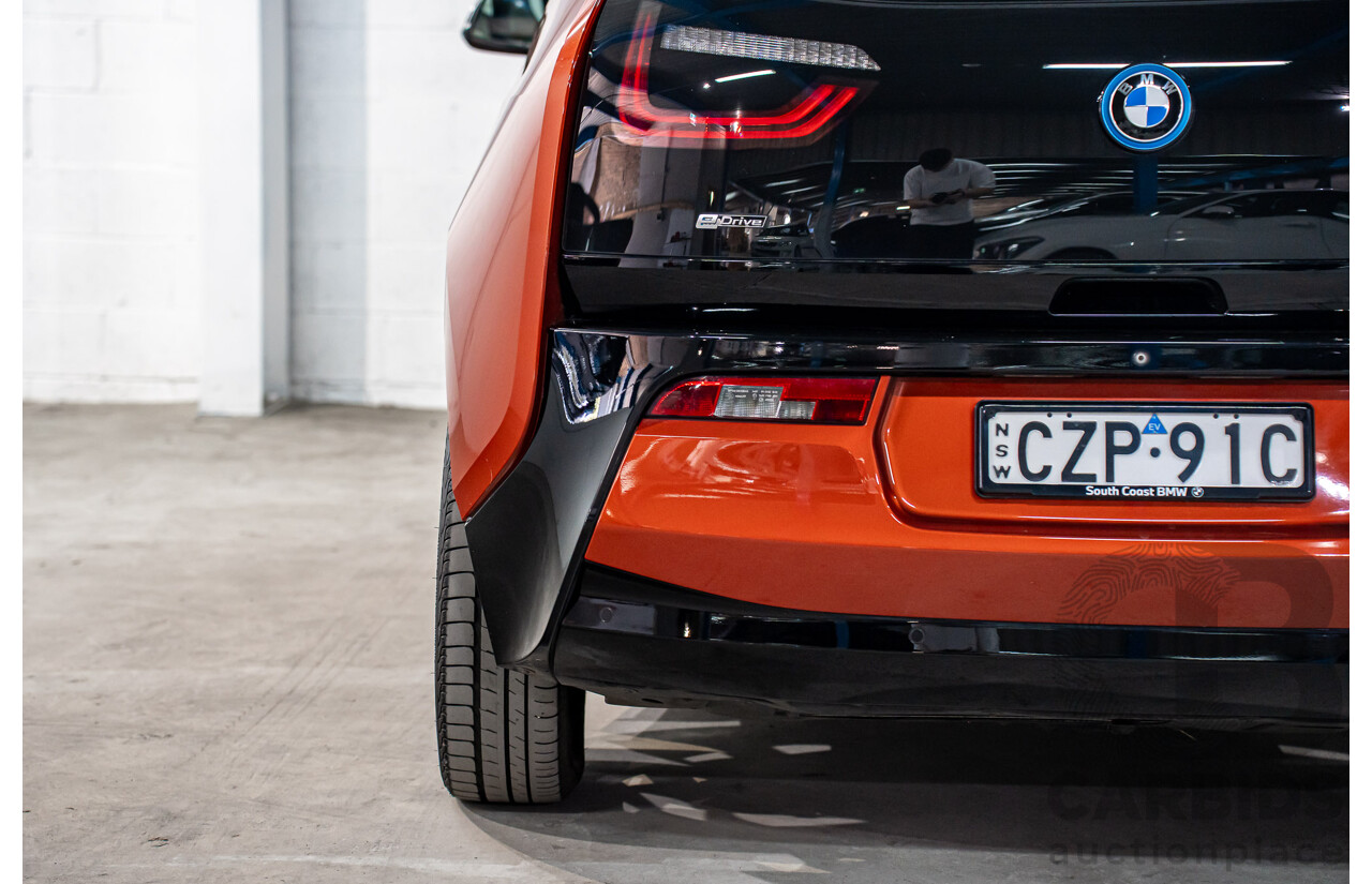 05/2015 BMW i3 REx Hybrid (RWD) IO1 4d Hatchback Solar Orange Metallic/Fluid Black 0.6L - 125kW