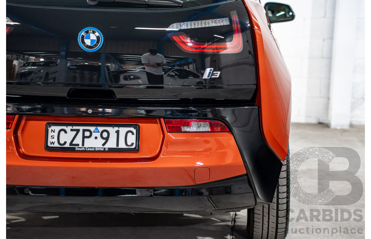05/2015 BMW i3 REx Hybrid (RWD) IO1 4d Hatchback Solar Orange Metallic/Fluid Black 0.6L - 125kW