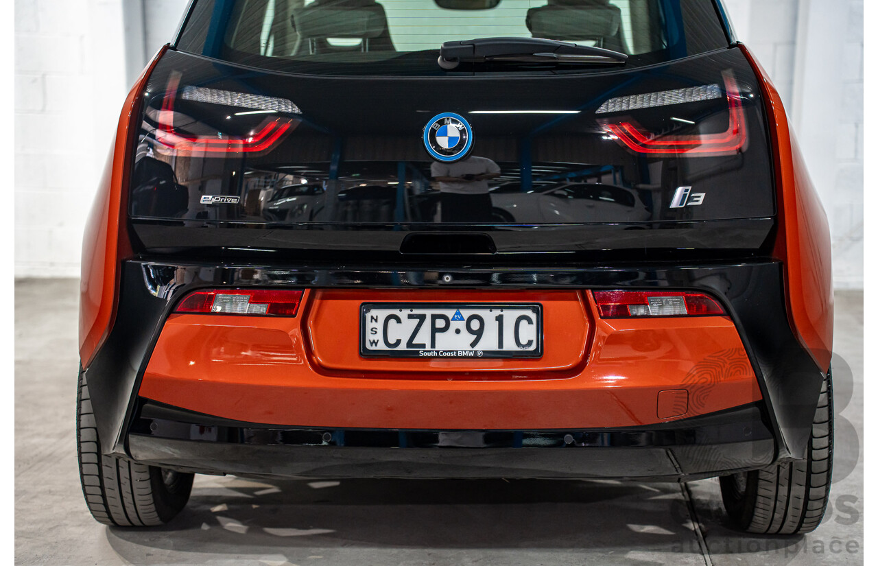 05/2015 BMW i3 REx Hybrid (RWD) IO1 4d Hatchback Solar Orange Metallic/Fluid Black 0.6L - 125kW