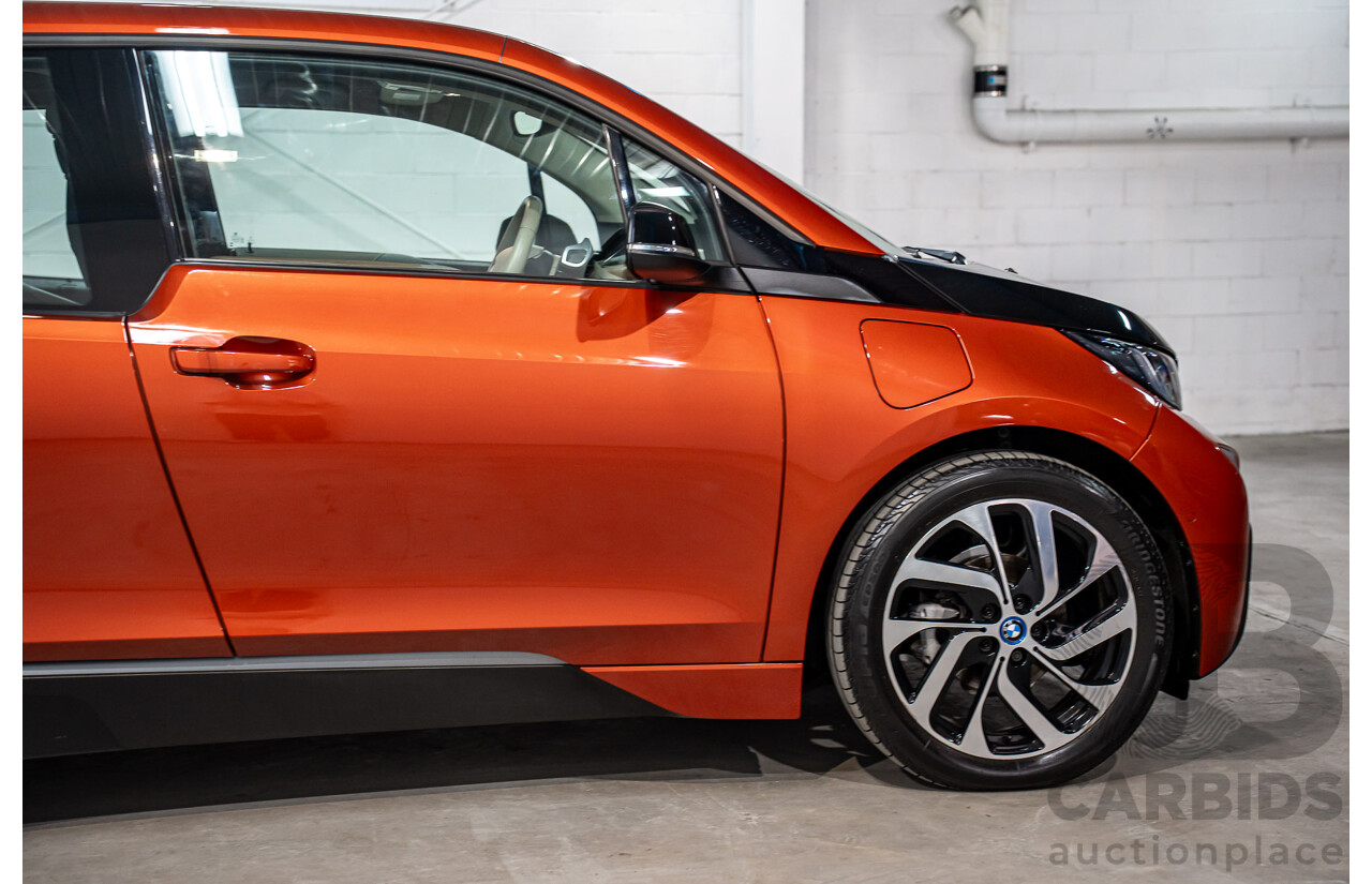 05/2015 BMW i3 REx Hybrid (RWD) IO1 4d Hatchback Solar Orange Metallic/Fluid Black 0.6L - 125kW