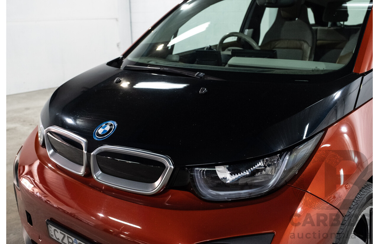 05/2015 BMW i3 REx Hybrid (RWD) IO1 4d Hatchback Solar Orange Metallic/Fluid Black 0.6L - 125kW