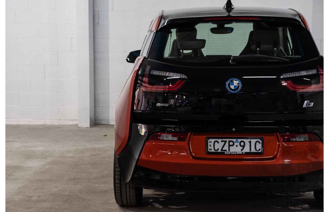 05/2015 BMW i3 REx Hybrid (RWD) IO1 4d Hatchback Solar Orange Metallic/Fluid Black 0.6L - 125kW