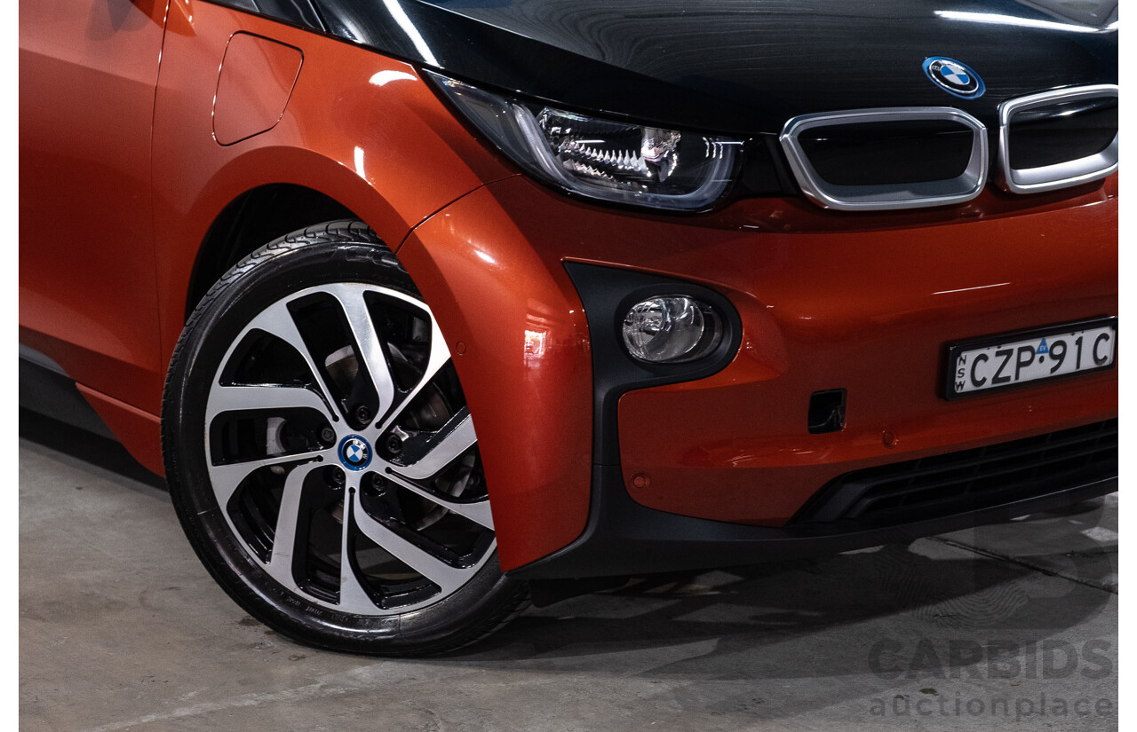 05/2015 BMW i3 REx Hybrid (RWD) IO1 4d Hatchback Solar Orange Metallic/Fluid Black 0.6L - 125kW