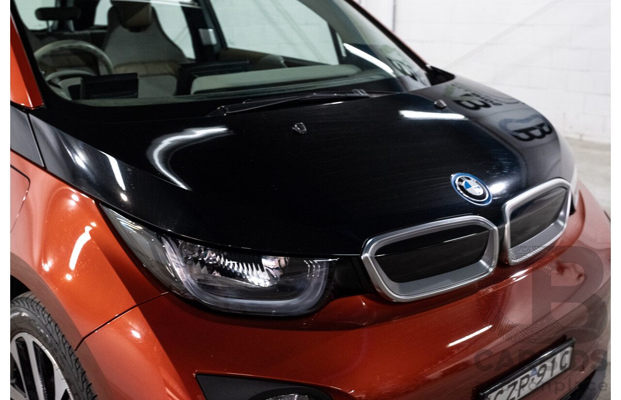 05/2015 BMW i3 REx Hybrid (RWD) IO1 4d Hatchback Solar Orange Metallic/Fluid Black 0.6L - 125kW