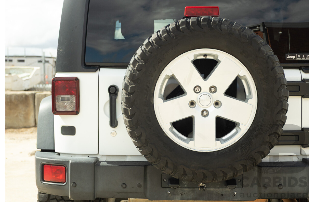 01/2018 Jeep Wrangler Unlimited SPORT (4x4) JK MY18 4D Hardtop Bright White 3.6L