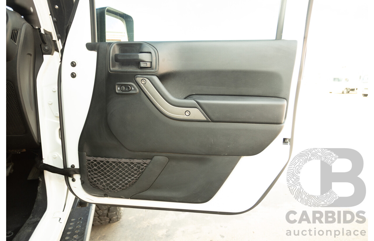 01/2018 Jeep Wrangler Unlimited SPORT (4x4) JK MY18 4D Hardtop Bright White 3.6L