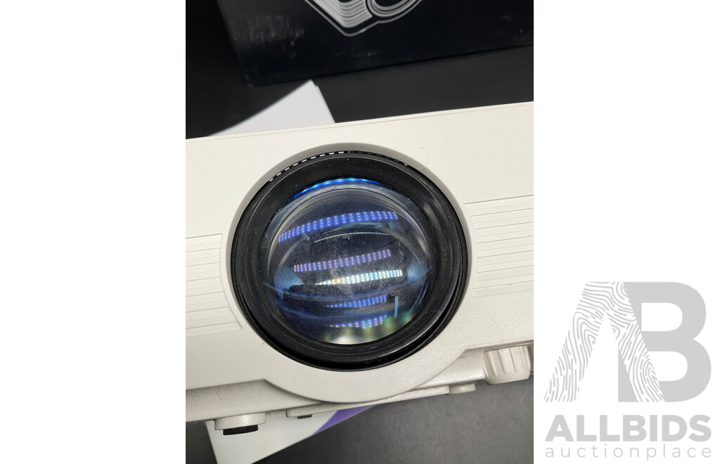 QKK Mini Projector (QK03)