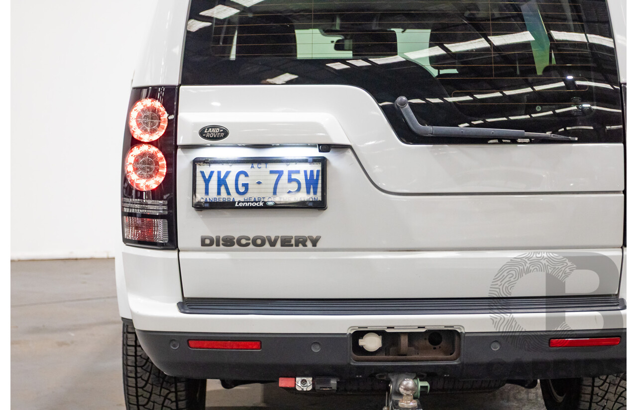 06/2015 Land Rover Discovery 4 3.0 TDV6 (4x4) MY15 4D Wagon Fuji White Turbo Diesel 3.0L - 7 Seats