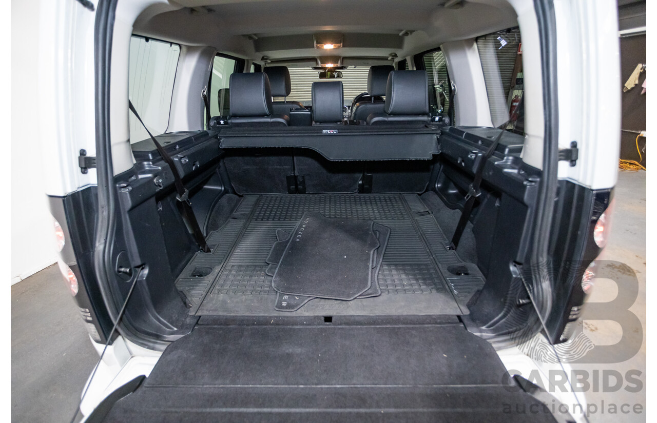 06/2015 Land Rover Discovery 4 3.0 TDV6 (4x4) MY15 4D Wagon Fuji White Turbo Diesel 3.0L - 7 Seats