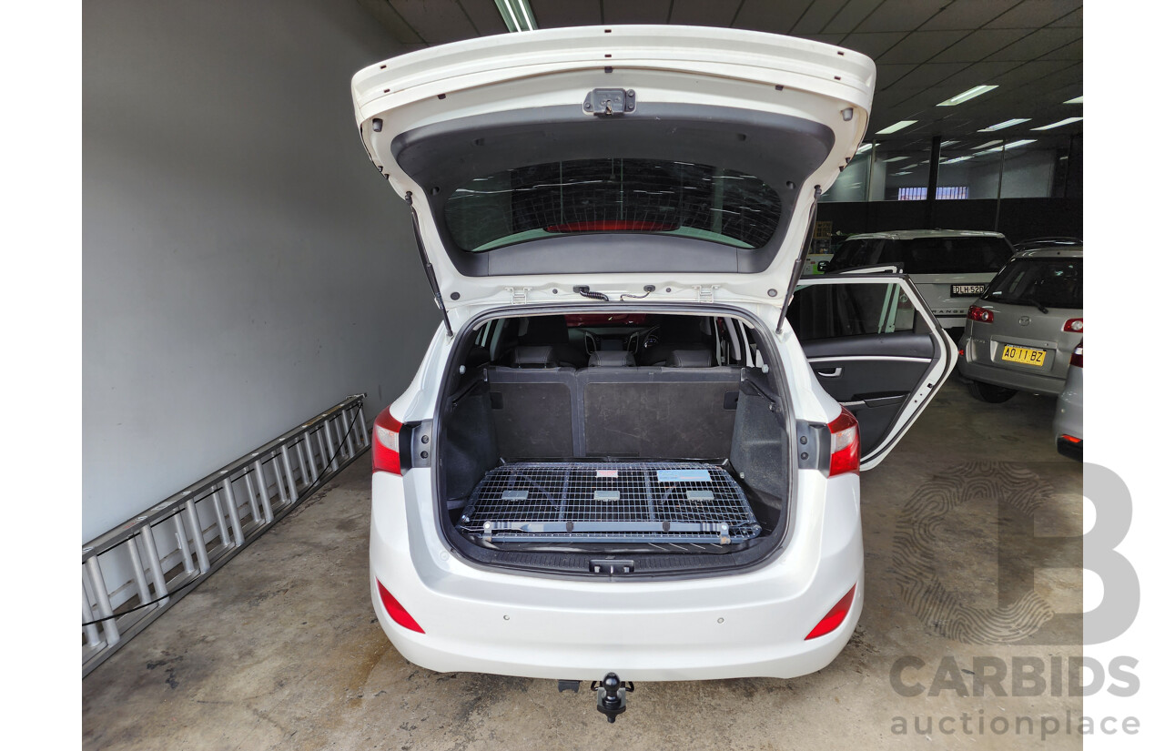 4/2014 Hyundai i30 Tourer Active 1.6 CRDi GD 4d Wagon White 1.6L