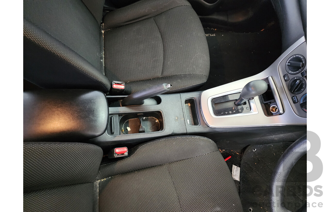 6/2013 Nissan Pulsar ST C12 5d Hatchback White 1.8L