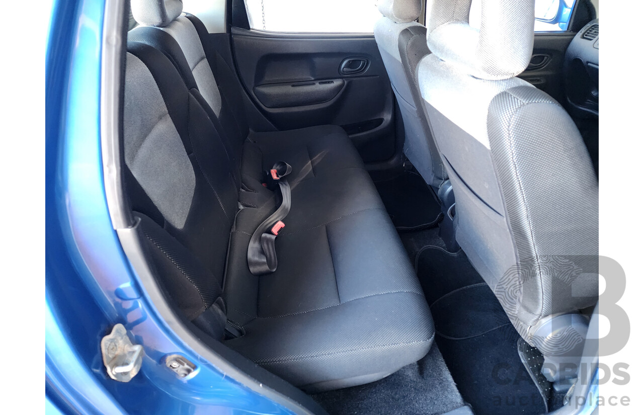 6/2003 Holden Cruze  YG 4d Wagon Blue 1.5L