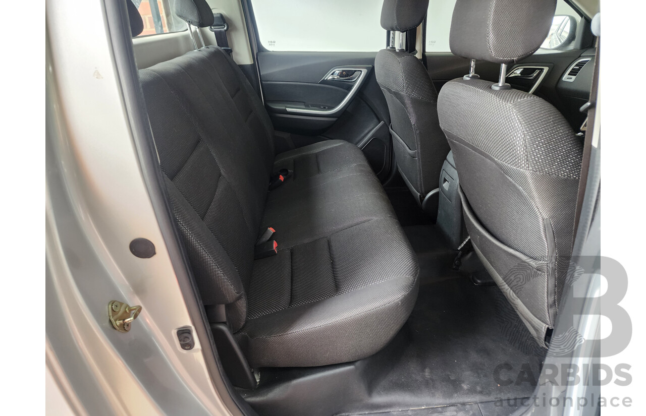 10/2016 Jmc Vigus LX (4x2)  Dual Cab Utility Silver 2.4L